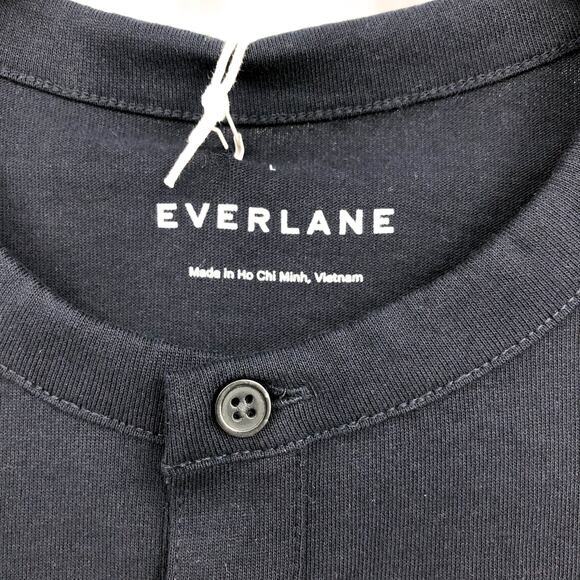 EVERLANE Men's Premium Weight Henley Shirt Large Navy Blue Long Sleeves NWT - Picture 8 of 9